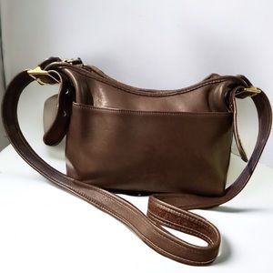Vintage Coach Legacy 9136 Brown